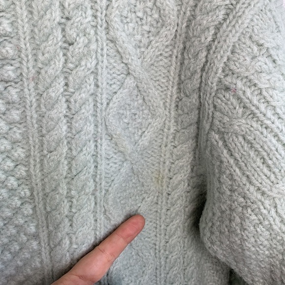 Ann Taylor Wool Cable Knit Vintage Green Mint Sweater sz M - Picture 4 of 8
